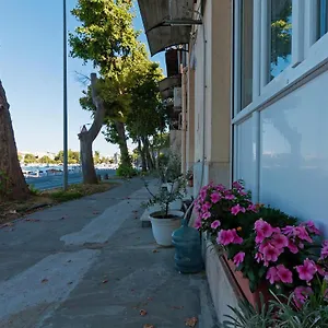 Pegla Apartment
